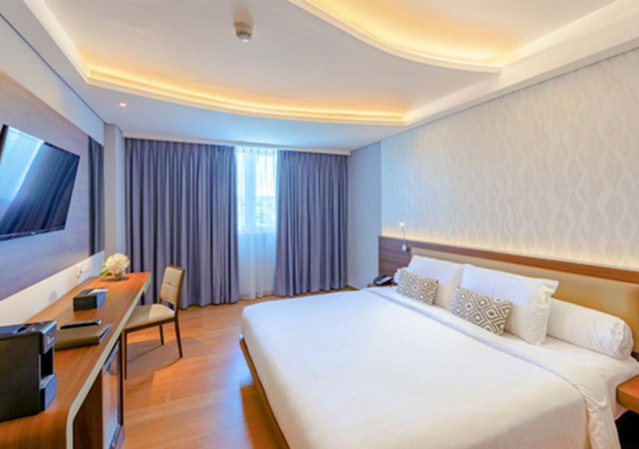 Infinity8 Bali Hotel Jimbaran Стая снимка