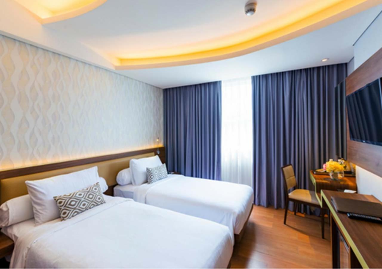 Infinity8 Bali Hotel Jimbaran Стая снимка