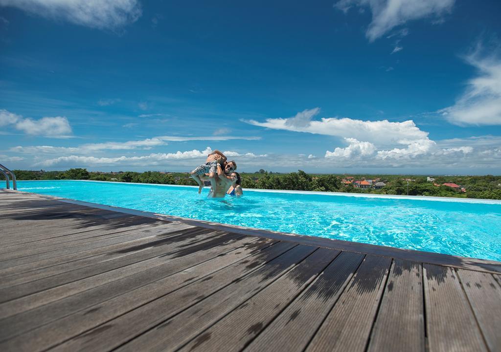 Infinity8 Bali Hotel Jimbaran Екстериор снимка