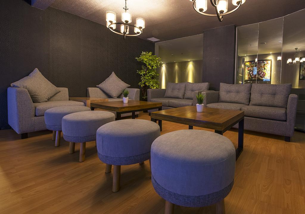 Infinity8 Bali Hotel Jimbaran Екстериор снимка